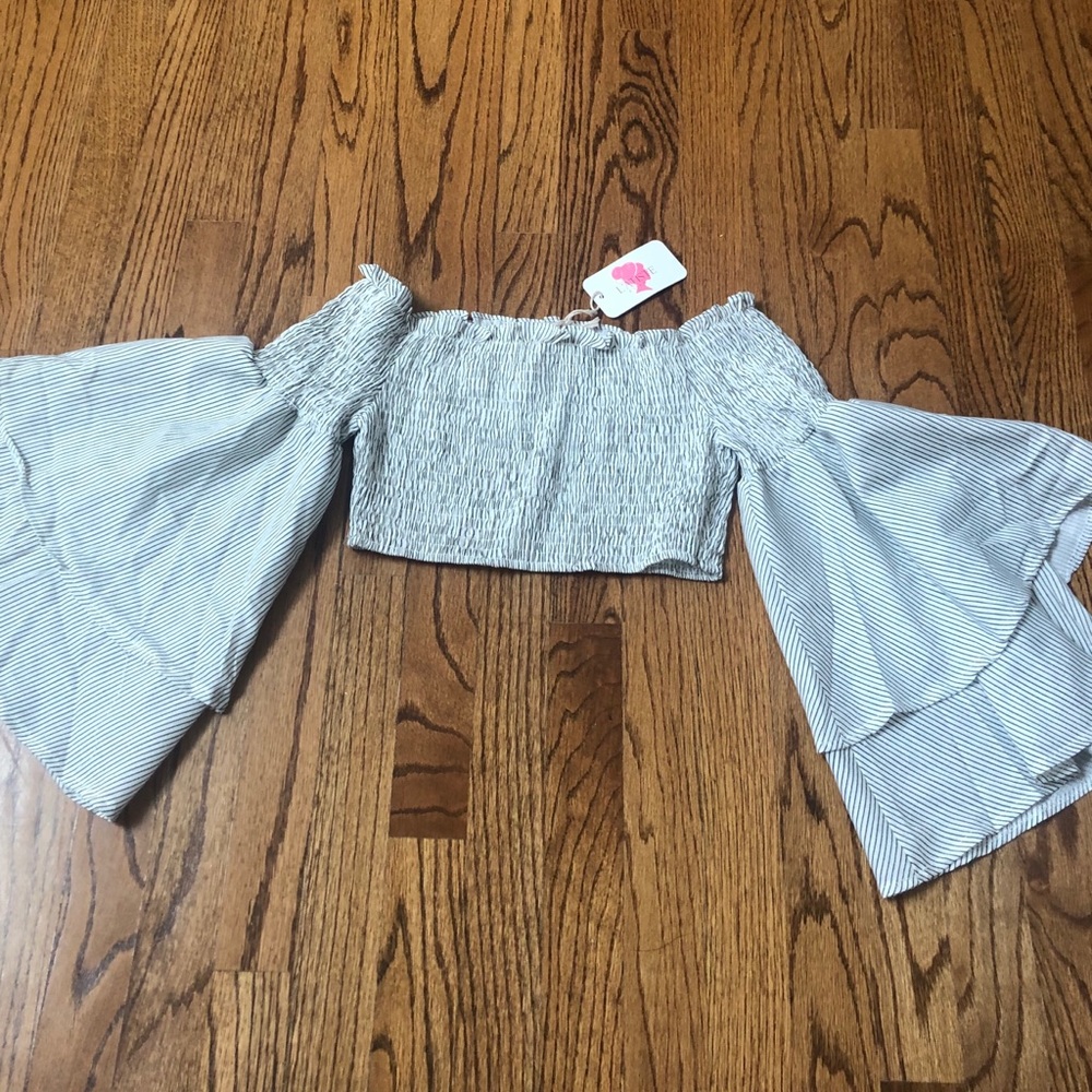 Brand new crop top
